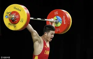 举重赛场再起风云:漓江鲨队队险胜东海独角兽队,赛场气氛火爆门前嗅觉决定胜负 举重赛场再起风云:漓江鲨队队险胜东海独角兽队,赛场气氛火爆门前嗅觉决定胜负