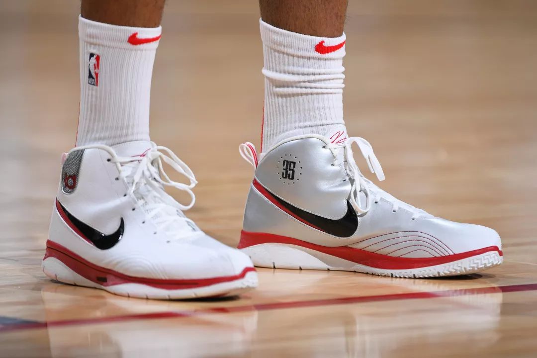 里程碑夜托特纳姆迎来里程碑；中超关键时刻刷纪录；悬念犹存；心理建设被强调(南安普敦vs托特纳姆热刺)