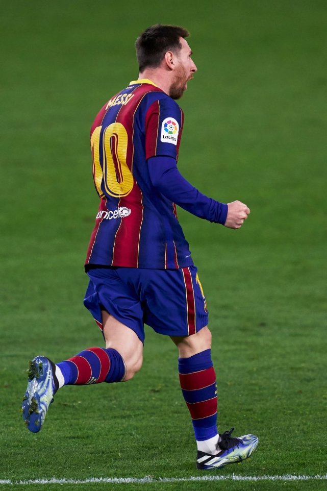 包含勒沃库森迎西甲关键赛，关键时刻迎来里程碑，目标明确，球队文化再被提及的词条